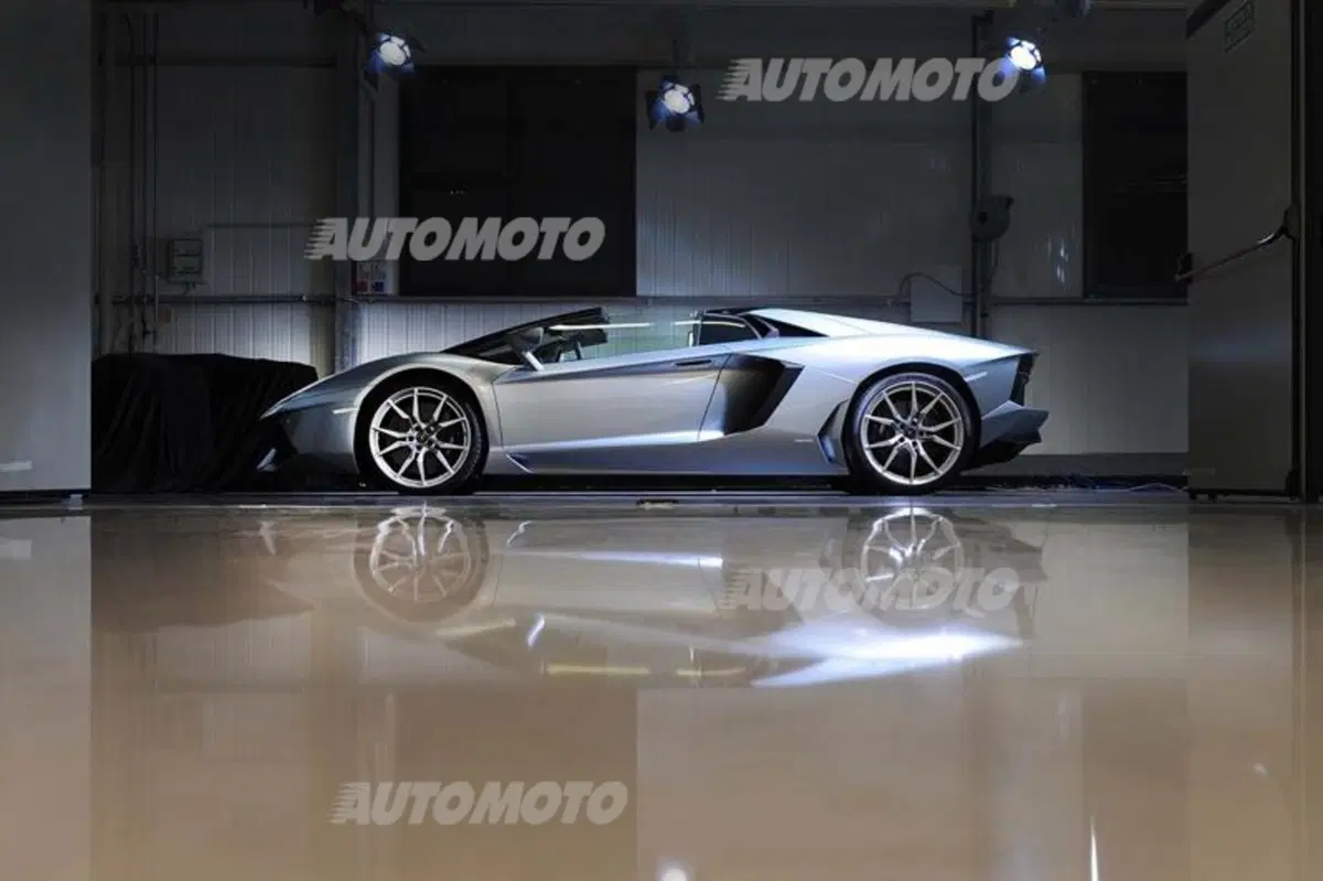 Lamborghini Aventador LP 700-4 Roadster (52)