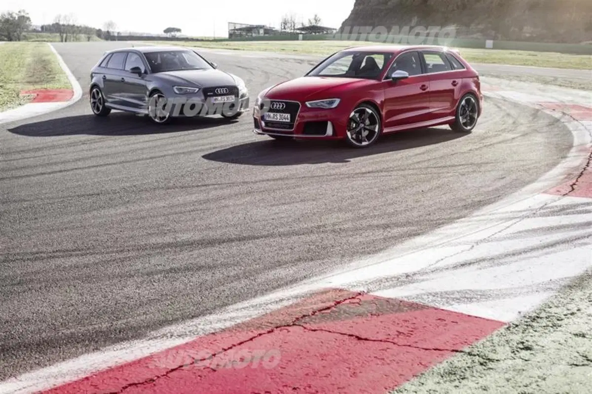 Audi RS 3 Sportback, giù il prezzo con la nuova versione (3)