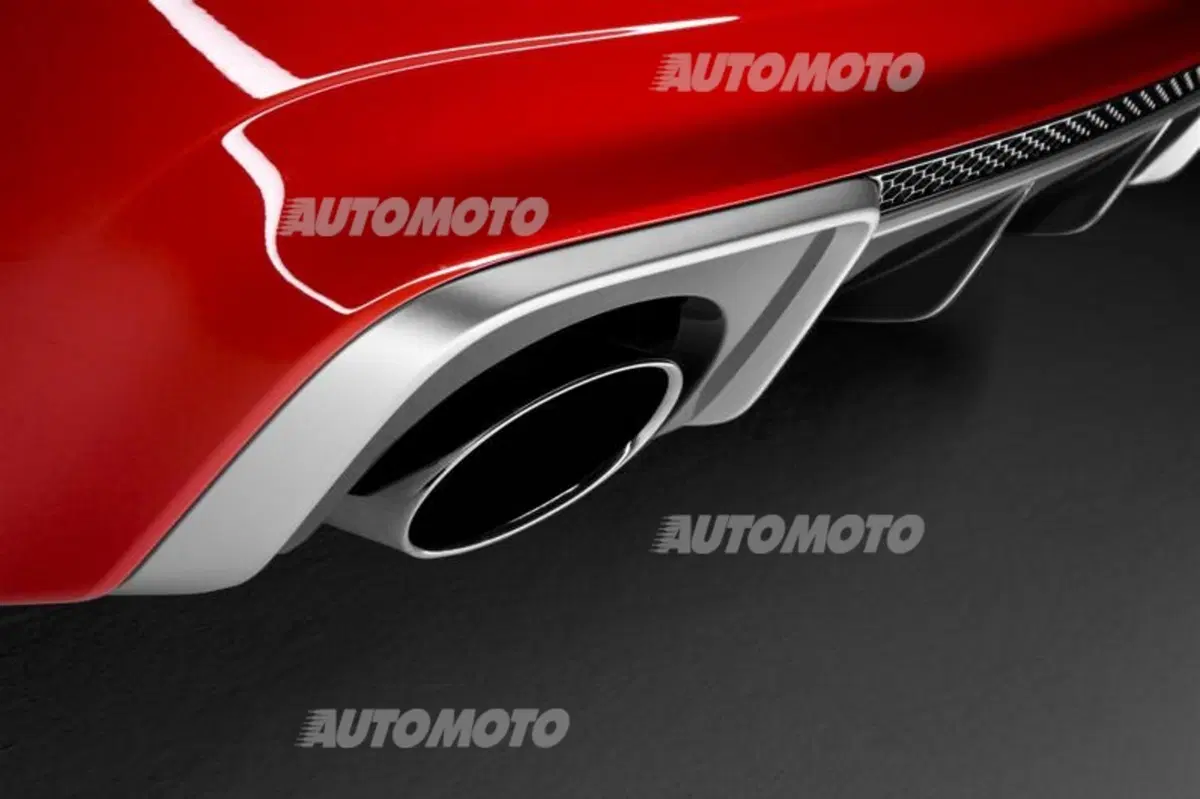 Audi RS 3 Sportback, giù il prezzo con la nuova versione (11)