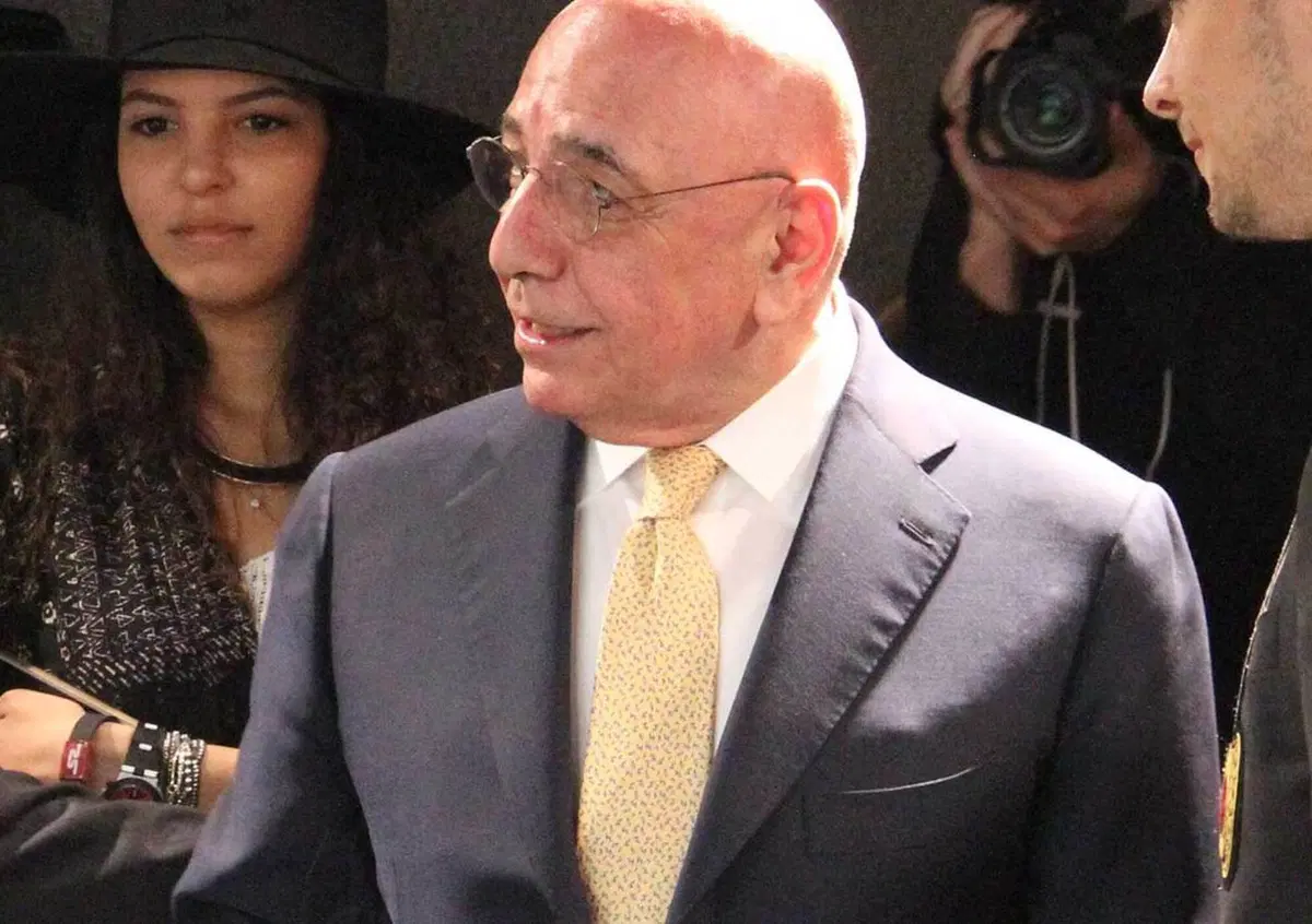 Galliani: &laquo;Quella volta che bussai all'Audi e apr&igrave; De Silva... con la spilla del Milan!&raquo;