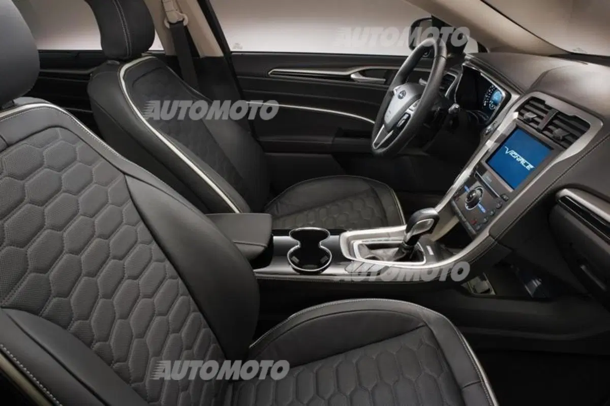 Ford Vignale Mondeo, la prima Ford “premium” (11)