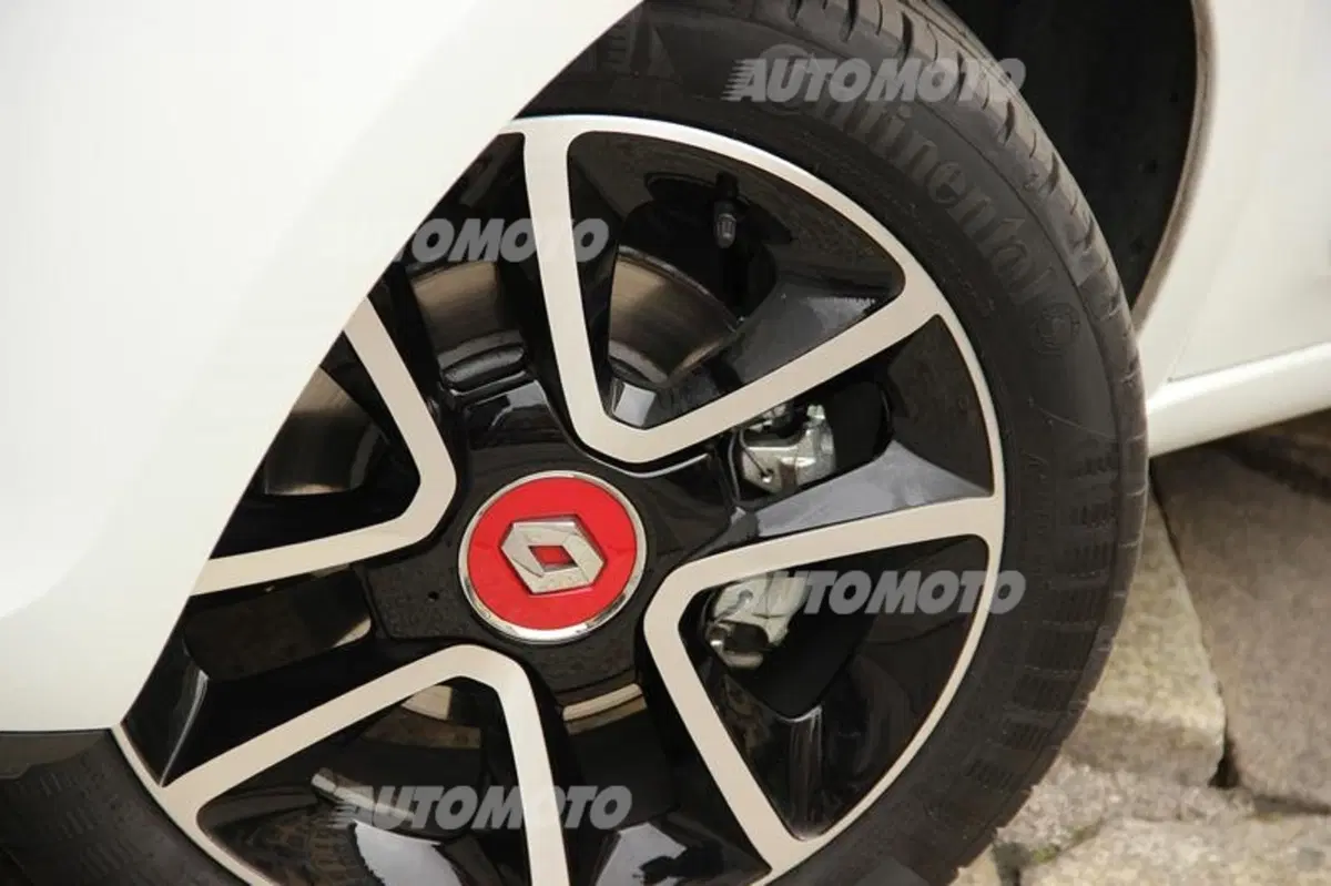 Renault Twingo 0.9 TCe (20)