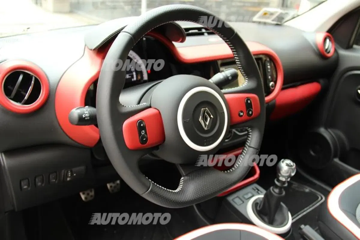 Renault Twingo 0.9 TCe (29)