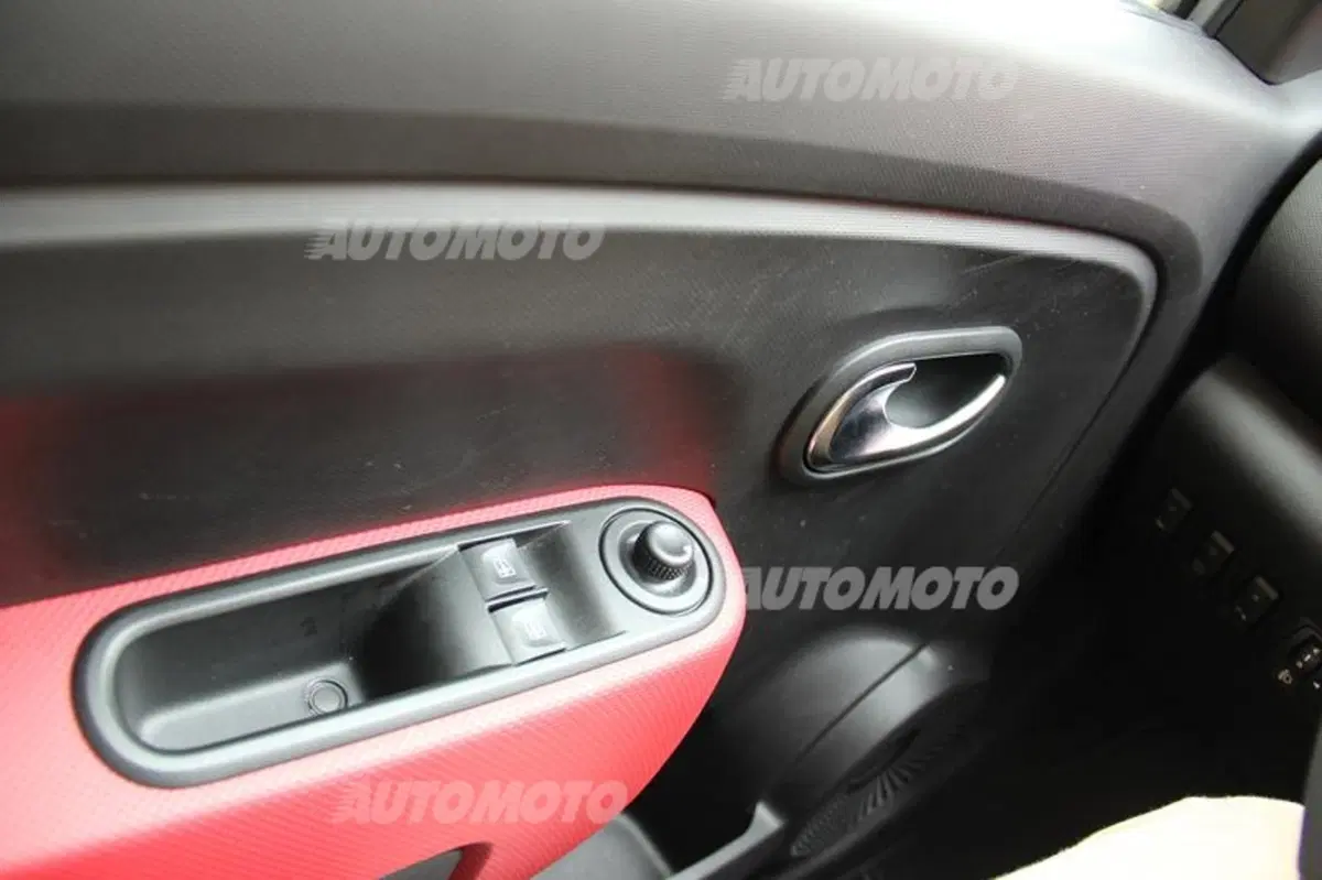 Renault Twingo 0.9 TCe (57)