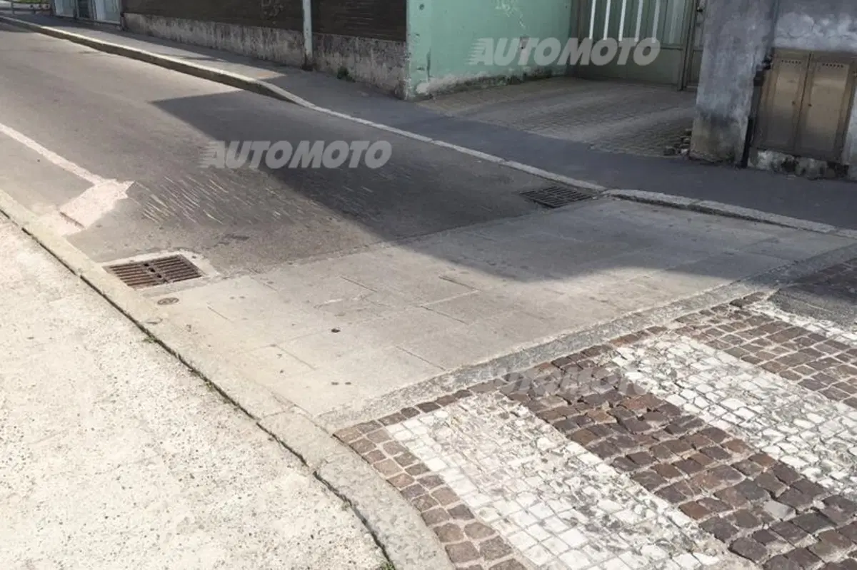 Dossi: vietati sulle strade principali. E chi sbaglia deve pagare (10)