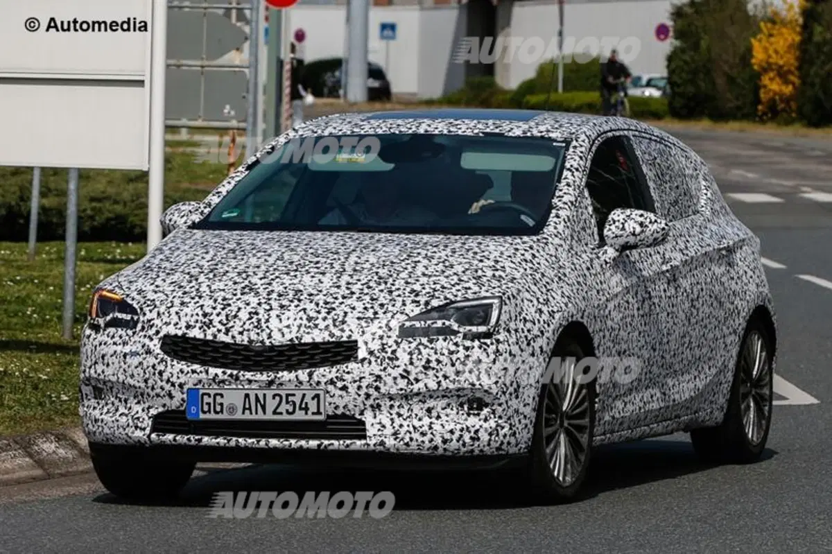 Opel Astra, vi mostriamo la quinta generazione (4)