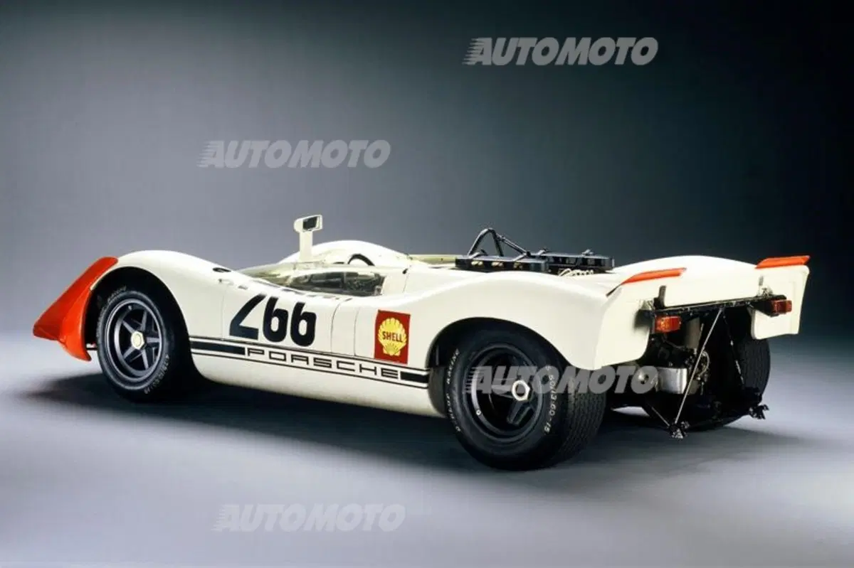Porsche 908/02 Spyder: la barchetta che dominò la Targa Florio nel 1969 (5)