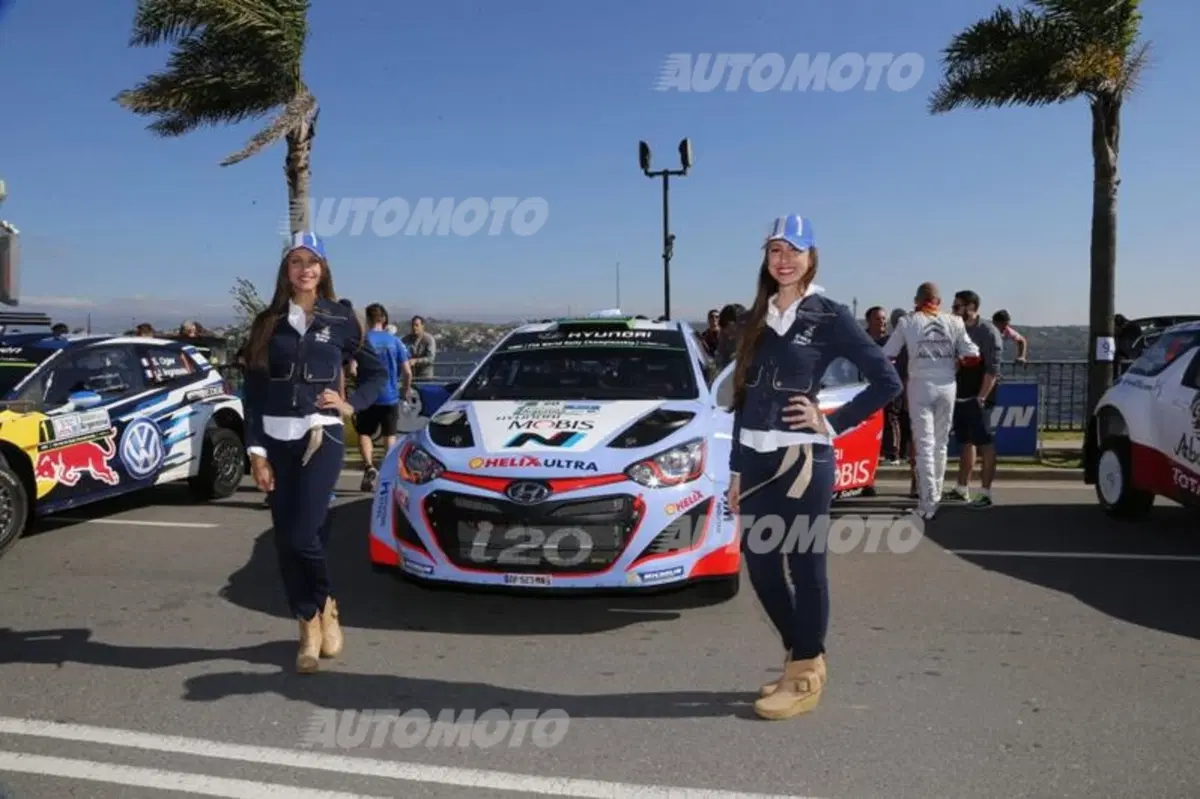 WRC 2015. Rally Argentina. Partiti! Ogier (VW Polo R WRC) subito in testa. (13)