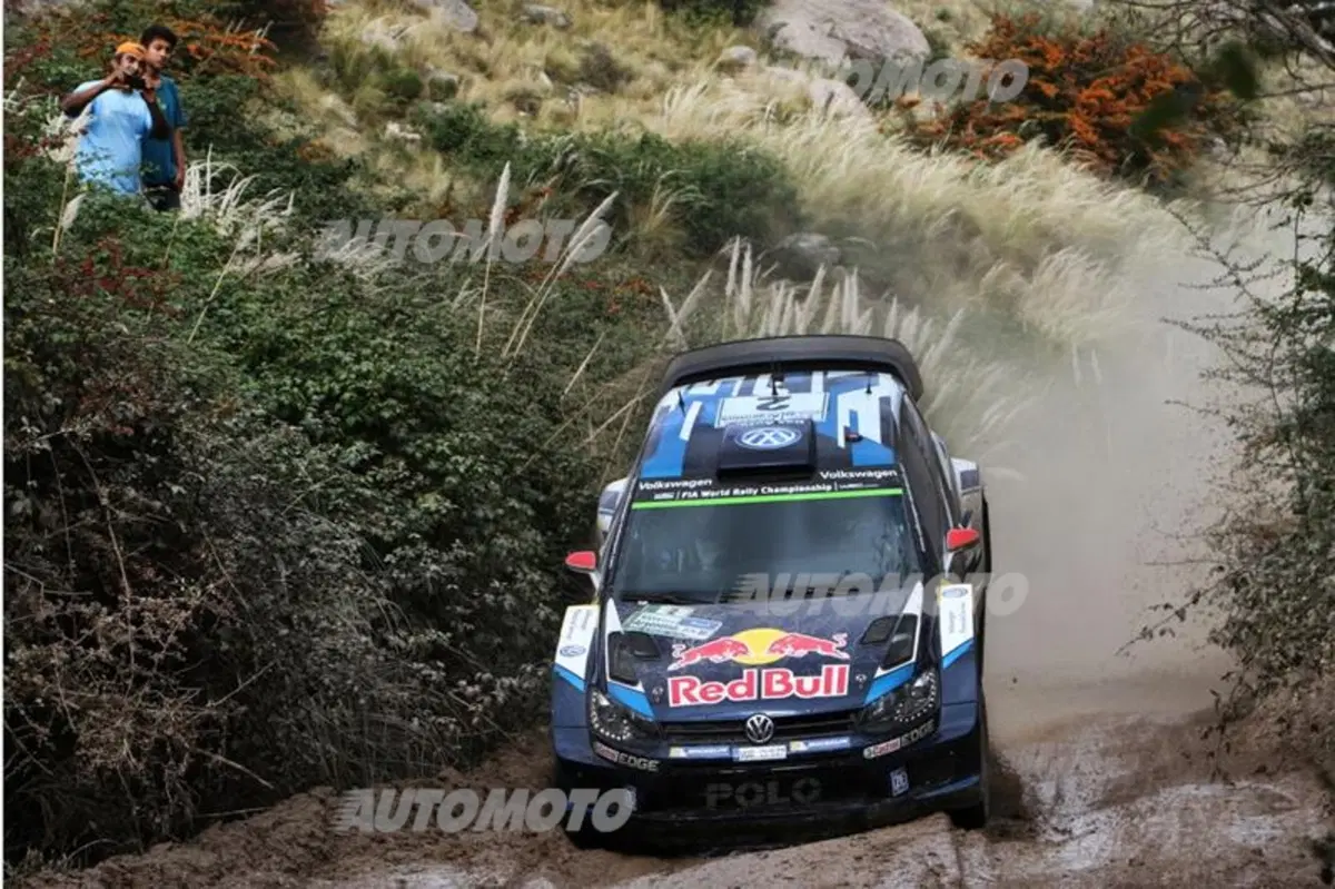 WRC 2015. Argentina Day 2. Meeke (Citroen Ds3) ancora in testa (9)