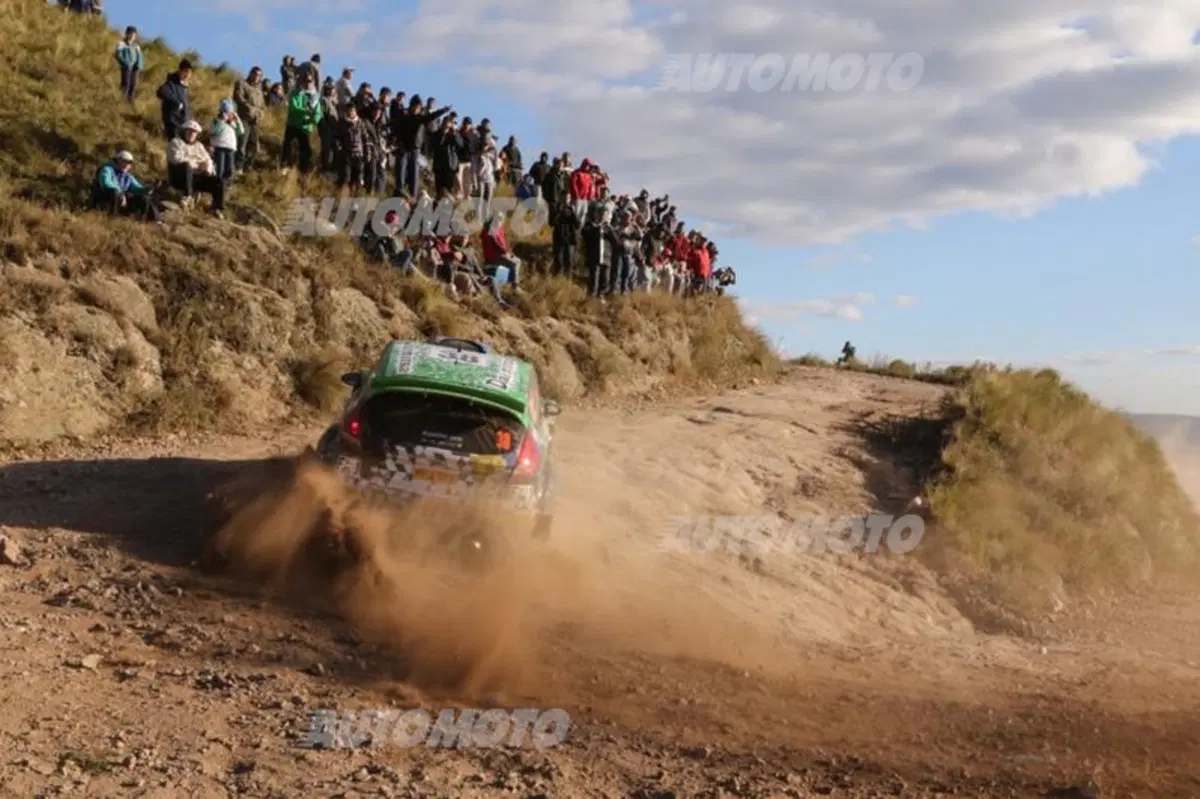 WRC 2015. Argentina Day 2. Meeke (Citroen Ds3) ancora in testa (11)