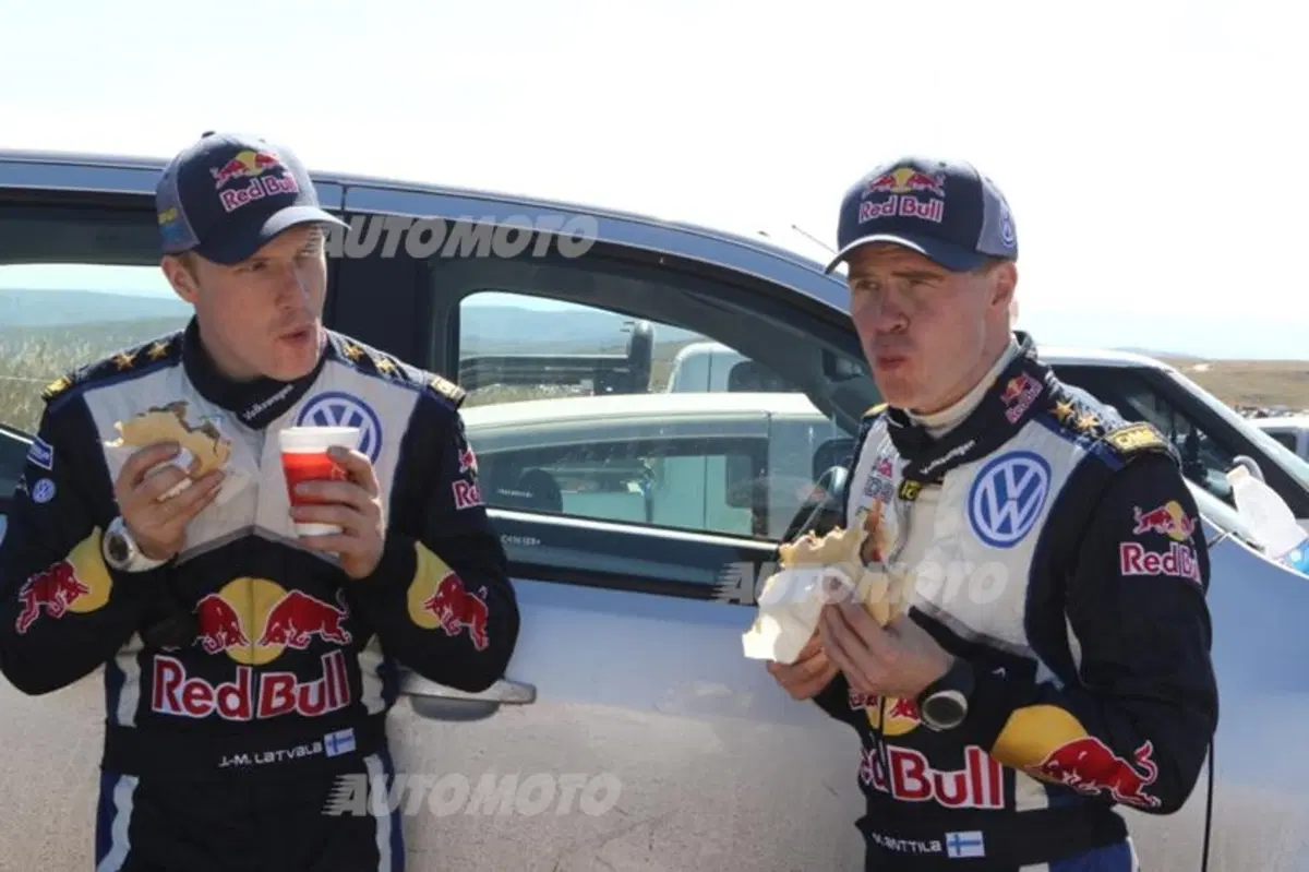WRC 2015: Meeke vince in Argentina e dedica la vittoria a McRae (25)