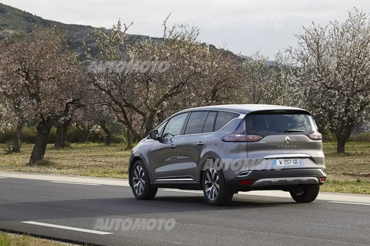 Le Nindre: «Nuova Espace? È un crossover, nessuno compra più le MPV» (9)