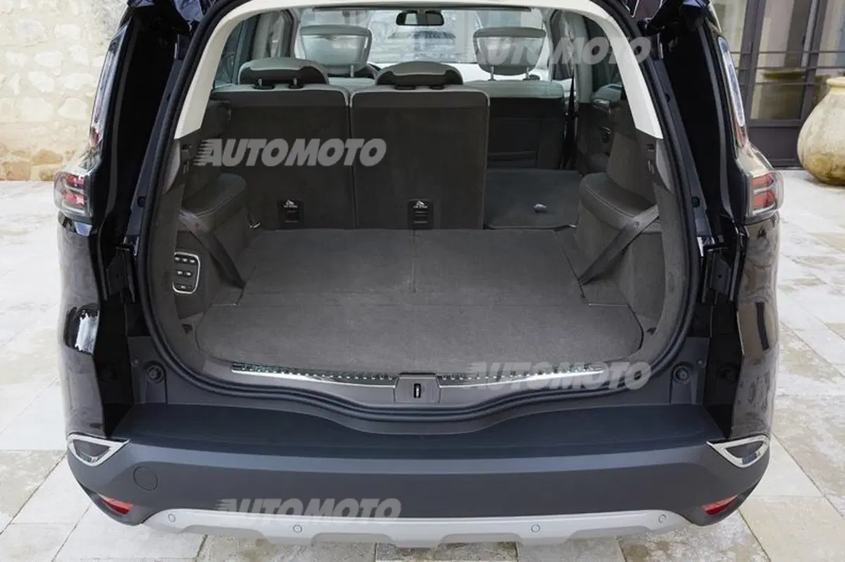 Le Nindre: «Nuova Espace? È un crossover, nessuno compra più le MPV» (24)