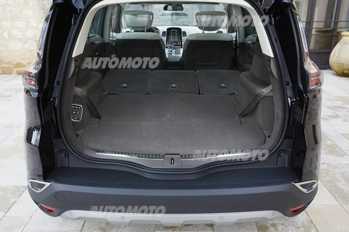 Le Nindre: «Nuova Espace? È un crossover, nessuno compra più le MPV» (25)