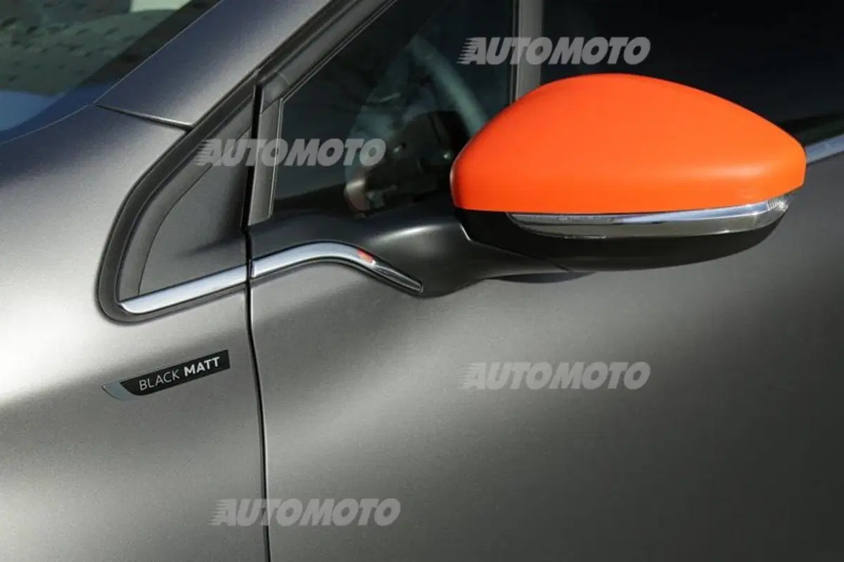 Peugeot 2008 Black Matt, la nuova serie speciale del crossover del Leone (5)