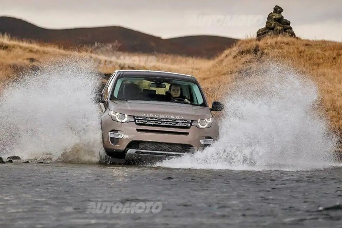 Land Rover Discovery Sport, arriva il nuovo diesel Ingenium 2.0