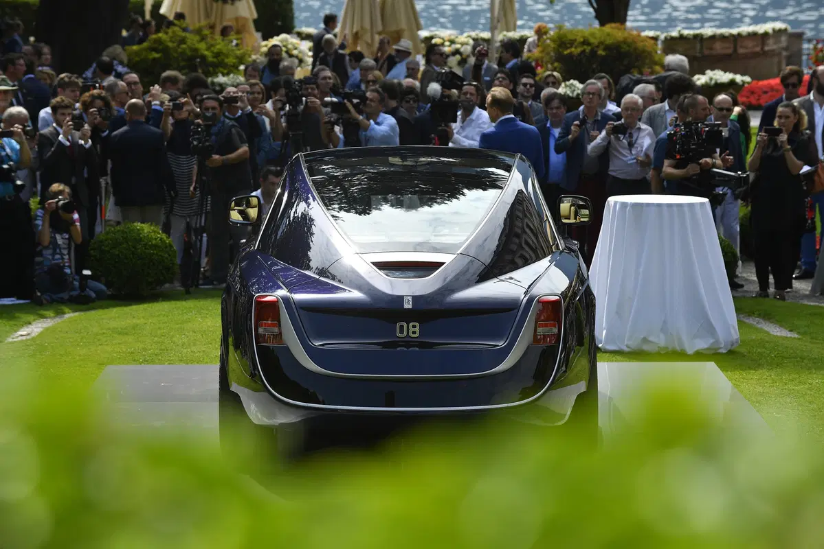 Rolls-Royce Sweptail: quando il sogno ha la carrozzeria realizzabile dal Costruttore (10)