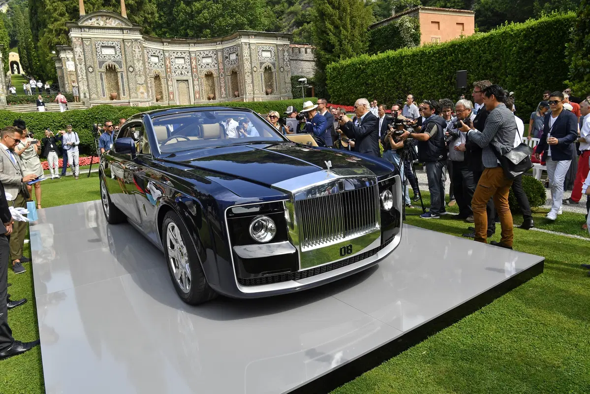 Rolls-Royce Sweptail: quando il sogno ha la carrozzeria realizzabile dal Costruttore (6)