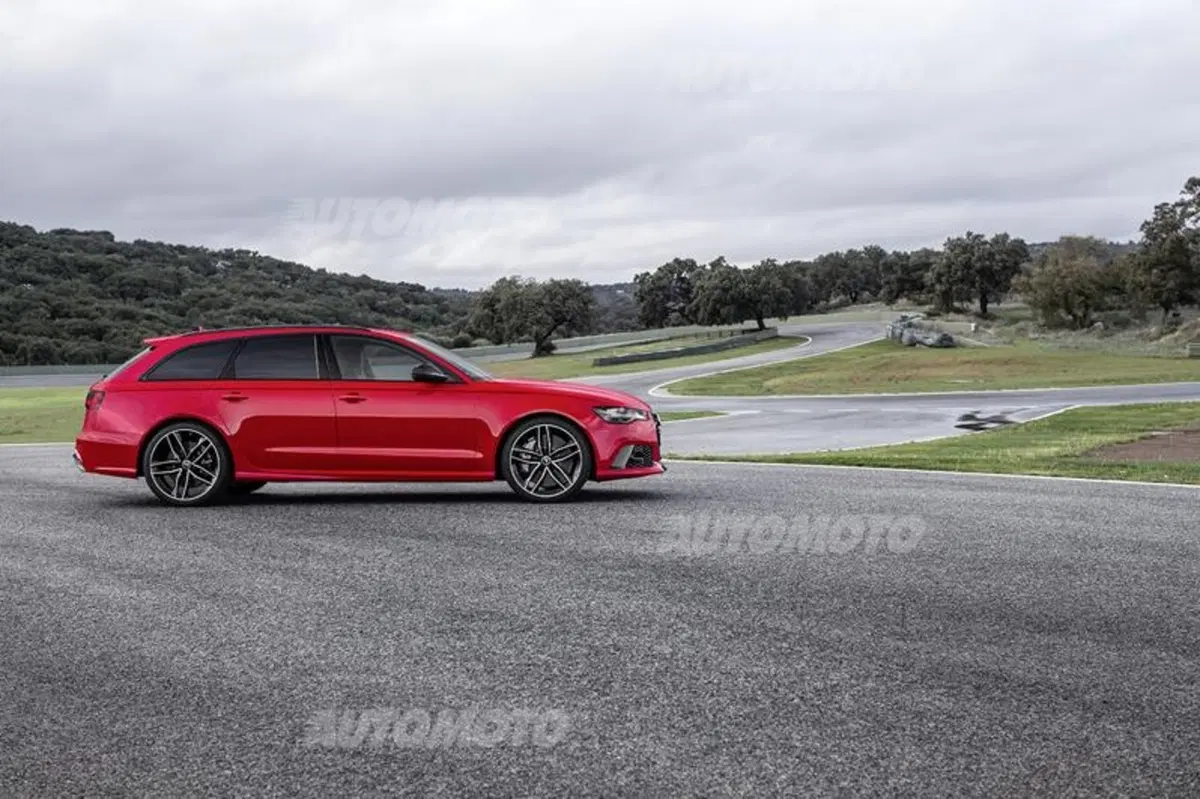 Audi RS6: riesce davvero ad andare su una pista da sci (come nello spot)? [video] (18)