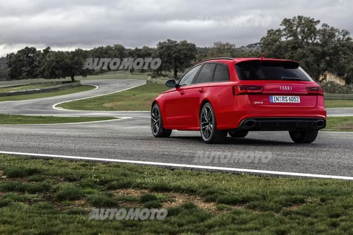 Audi RS6: riesce davvero ad andare su una pista da sci (come nello spot)? [video] (23)