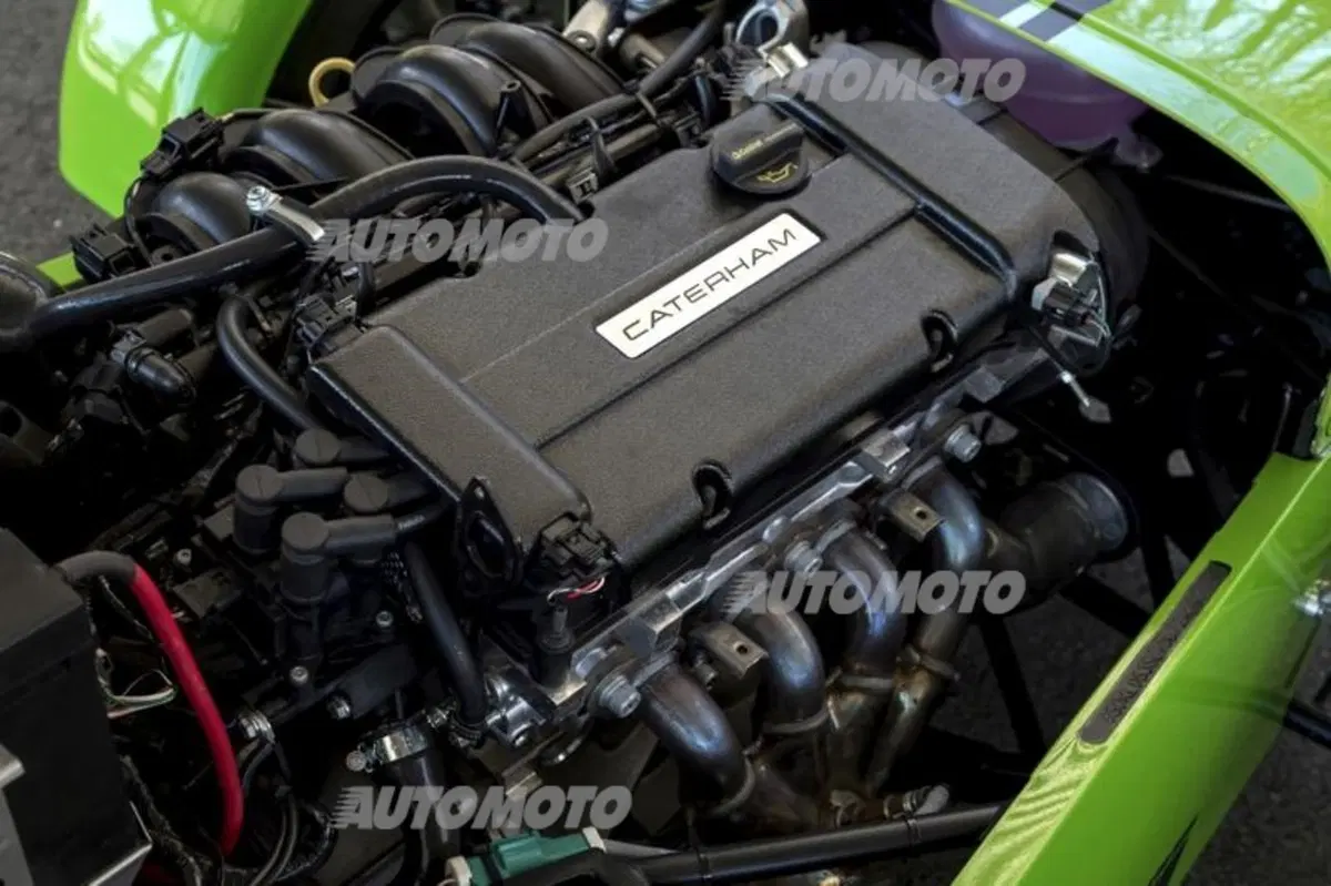 Caterham Seven 275, l'essenziale (9)