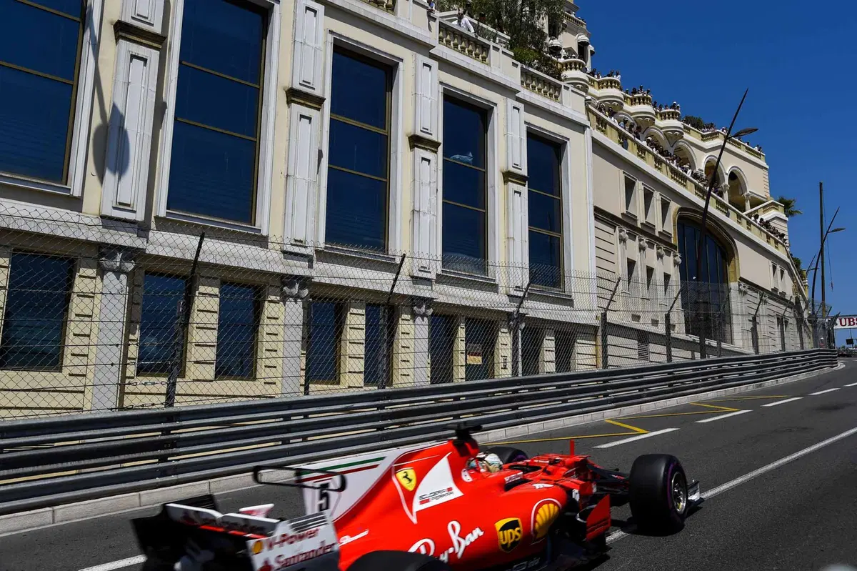 F1, GP Montecarlo 2017: Ferrari, vittoria pesante (10)