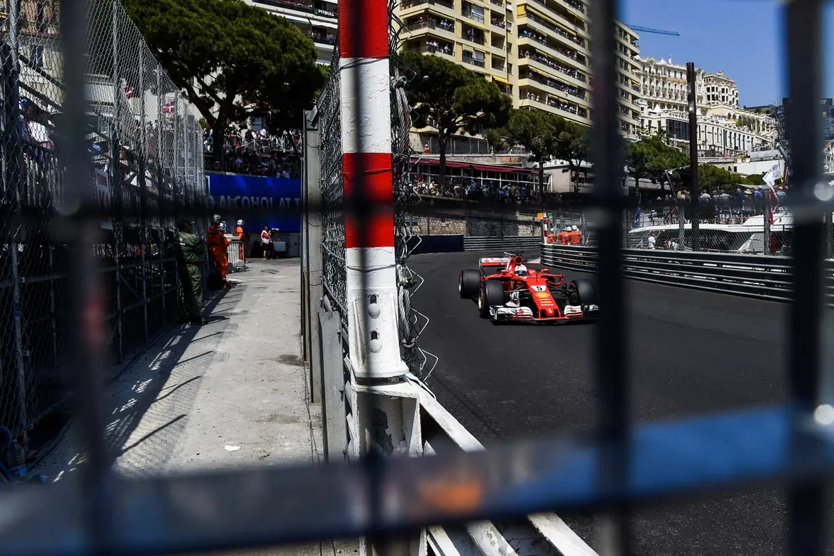 F1, GP Montecarlo 2017: Ferrari, vittoria pesante (15)