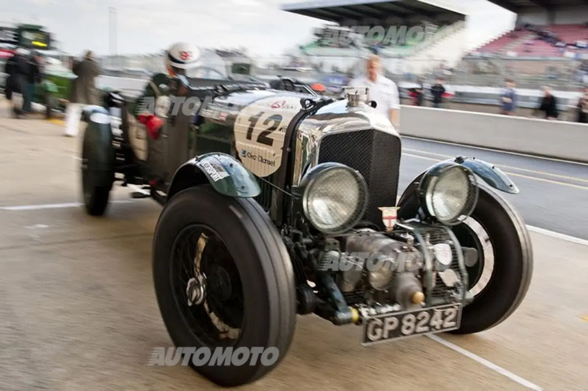 Bentley Factory Experience: dove nascono le auto di Queen Elizabeth (38)