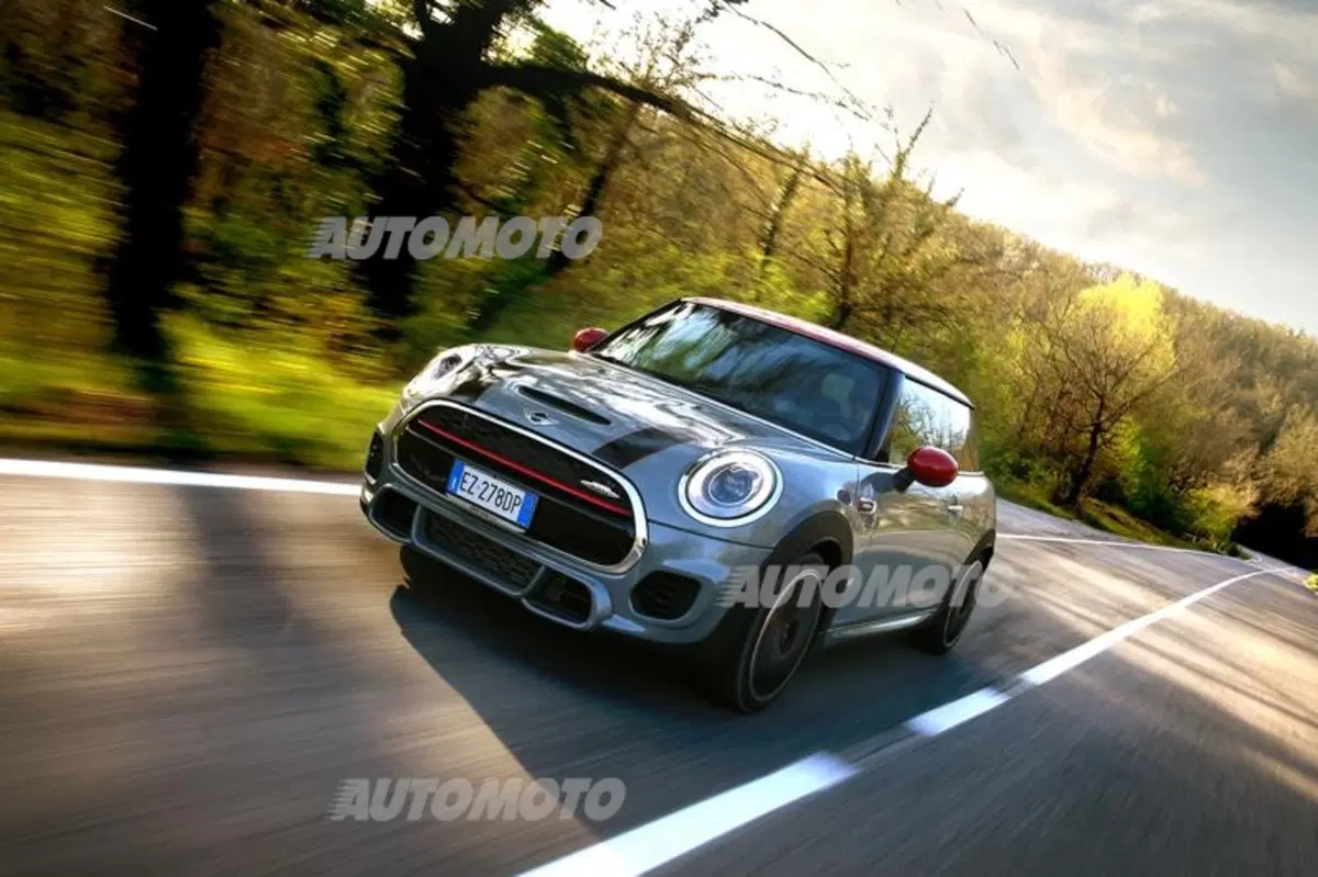 MINI John Cooper Works (3)