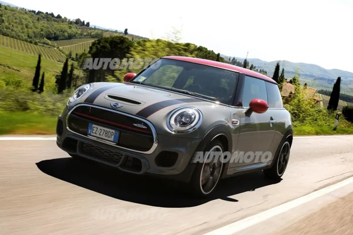 MINI John Cooper Works (12)