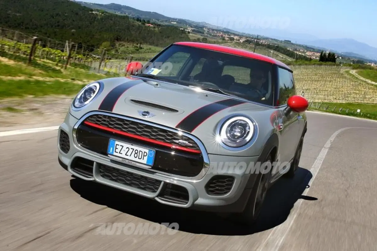 MINI John Cooper Works (13)