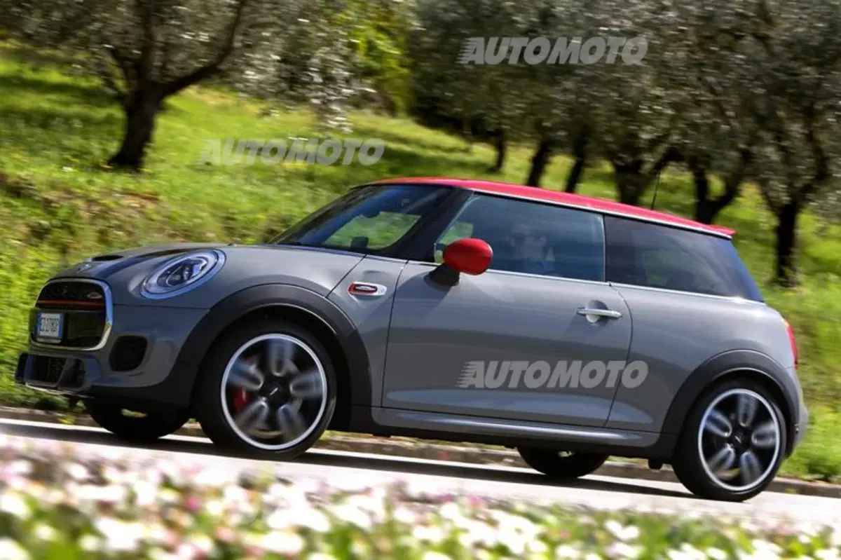 MINI John Cooper Works (17)