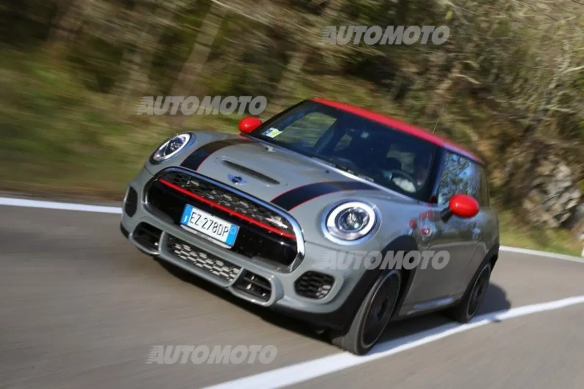 MINI John Cooper Works (22)
