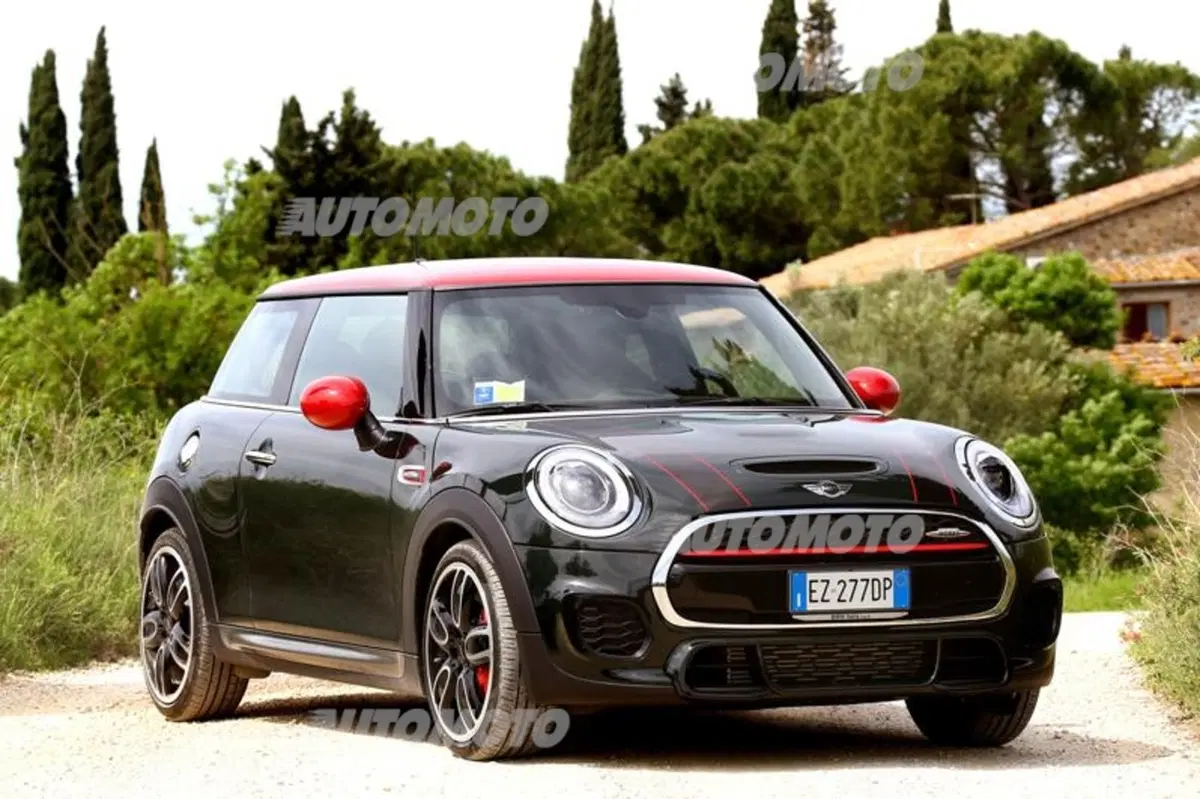 MINI John Cooper Works (53)