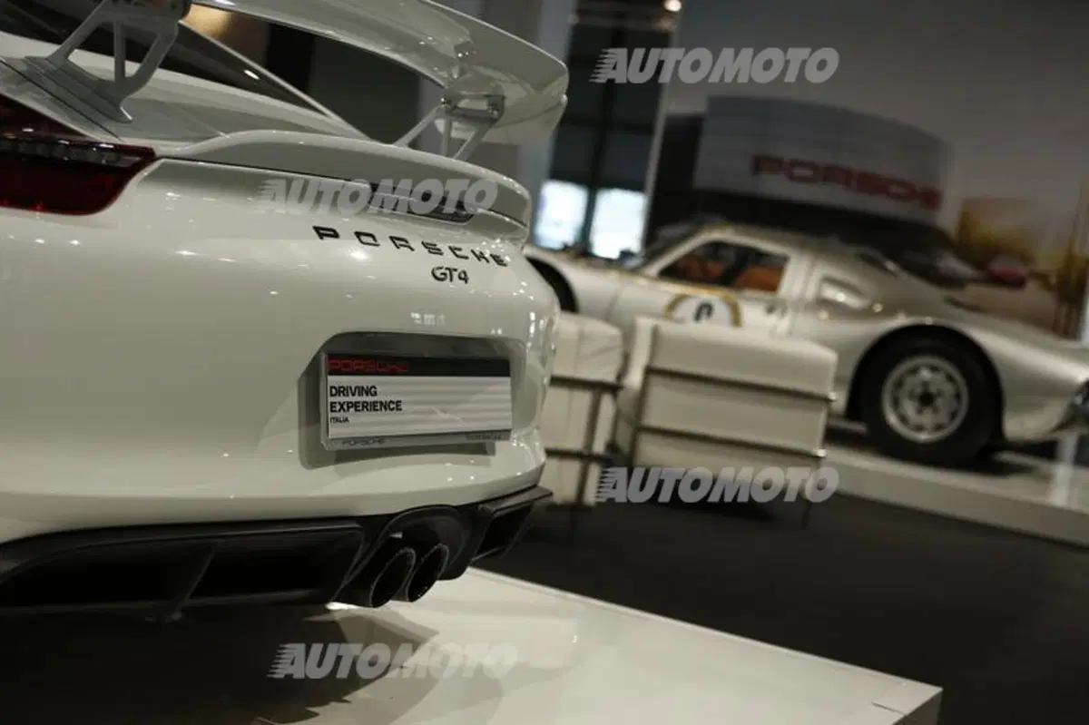 Verona Legend Cars: meglio le auto di oggi o quelle del passato? [video] (57)
