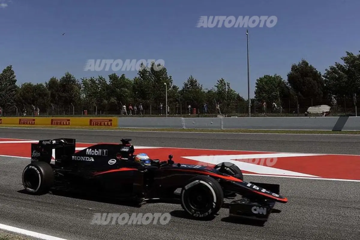 F1, Gp Spagna 2015, l'inizio del Mondiale per la McLaren: parola di Alonso (20)