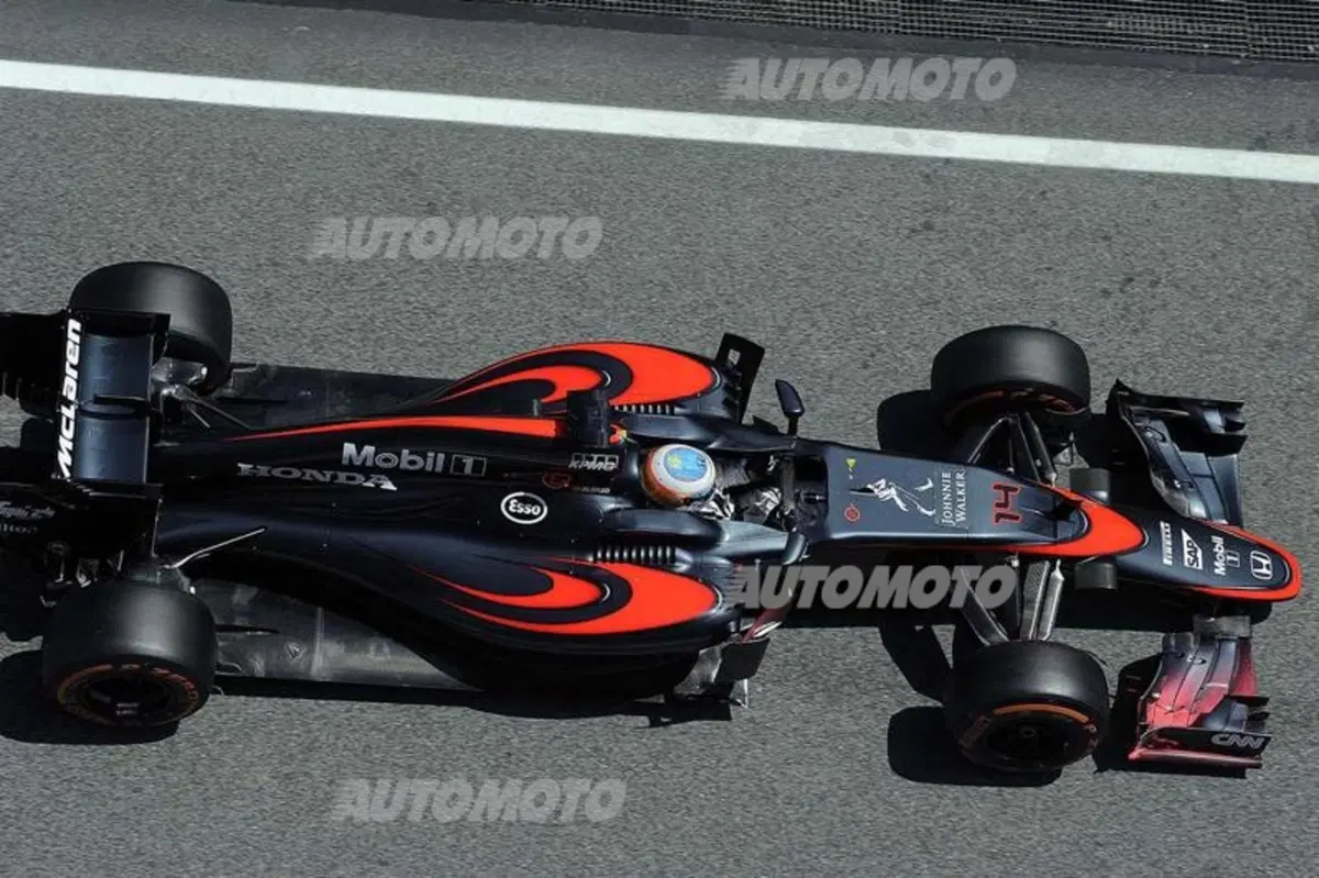 F1, Gp Spagna 2015, l'inizio del Mondiale per la McLaren: parola di Alonso (40)