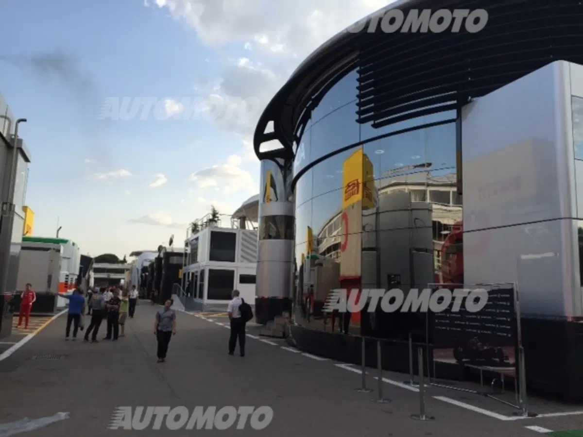 Staurenghi e la F1 vista dall'hospitality Pirelli. Il GP di Spagna (2)