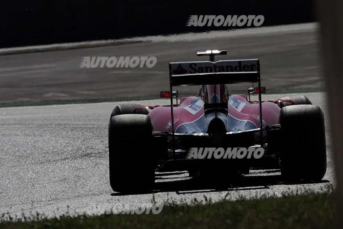 F1, Gp di Spagna 2015, FP3: Rosberg davanti a tutti. Vettel secondo (31)