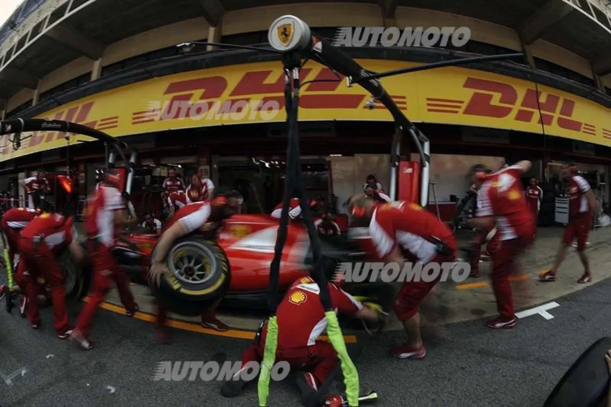 F1, Gp di Spagna 2015, FP3: Rosberg davanti a tutti. Vettel secondo (36)