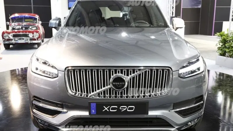 Volvo, l'ossessione per la sicurezza: dalla 544 alla XC90 [video]