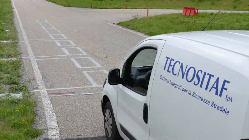 L'auto elettrica che si ricarica mentre viaggi. Idea del PoliTO
