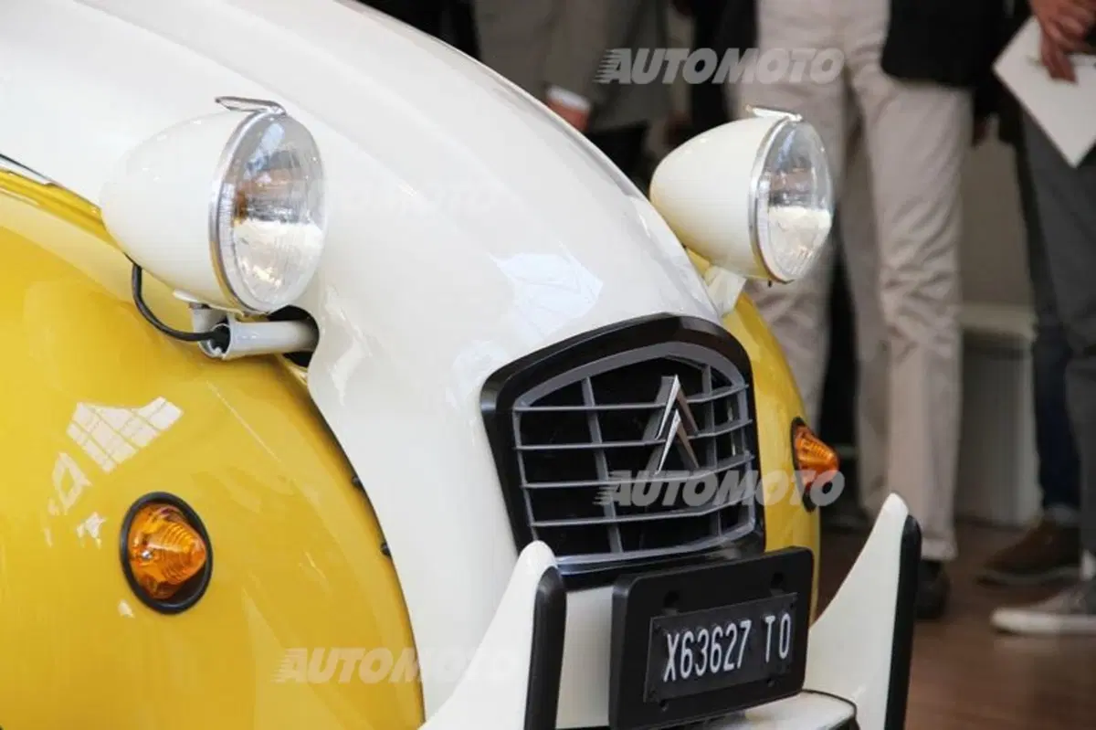 Citroen 2CV Soleil: il sogno mai nato (nel 1982) oggi diventa realtà (17)