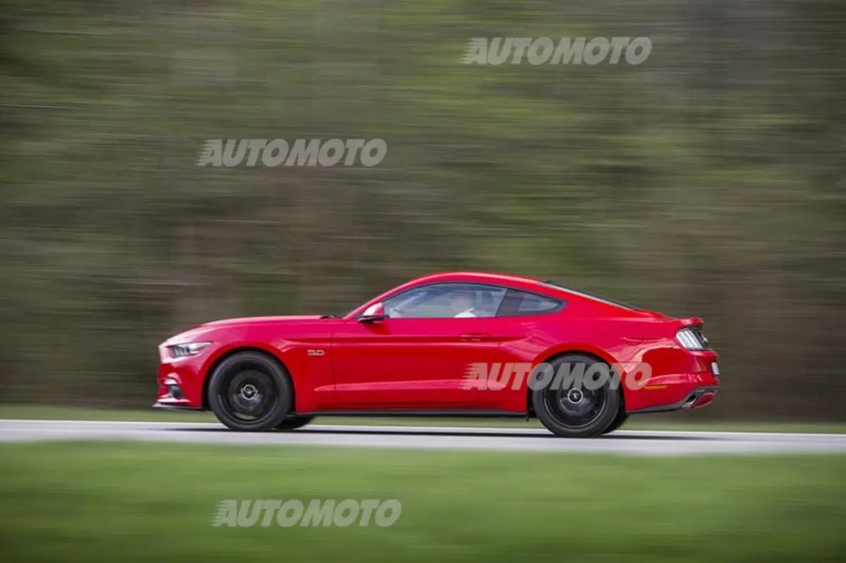 Tom Barnes: «Ford Mustang? Simbolo di libertà, divertimento ed heritage» (21)