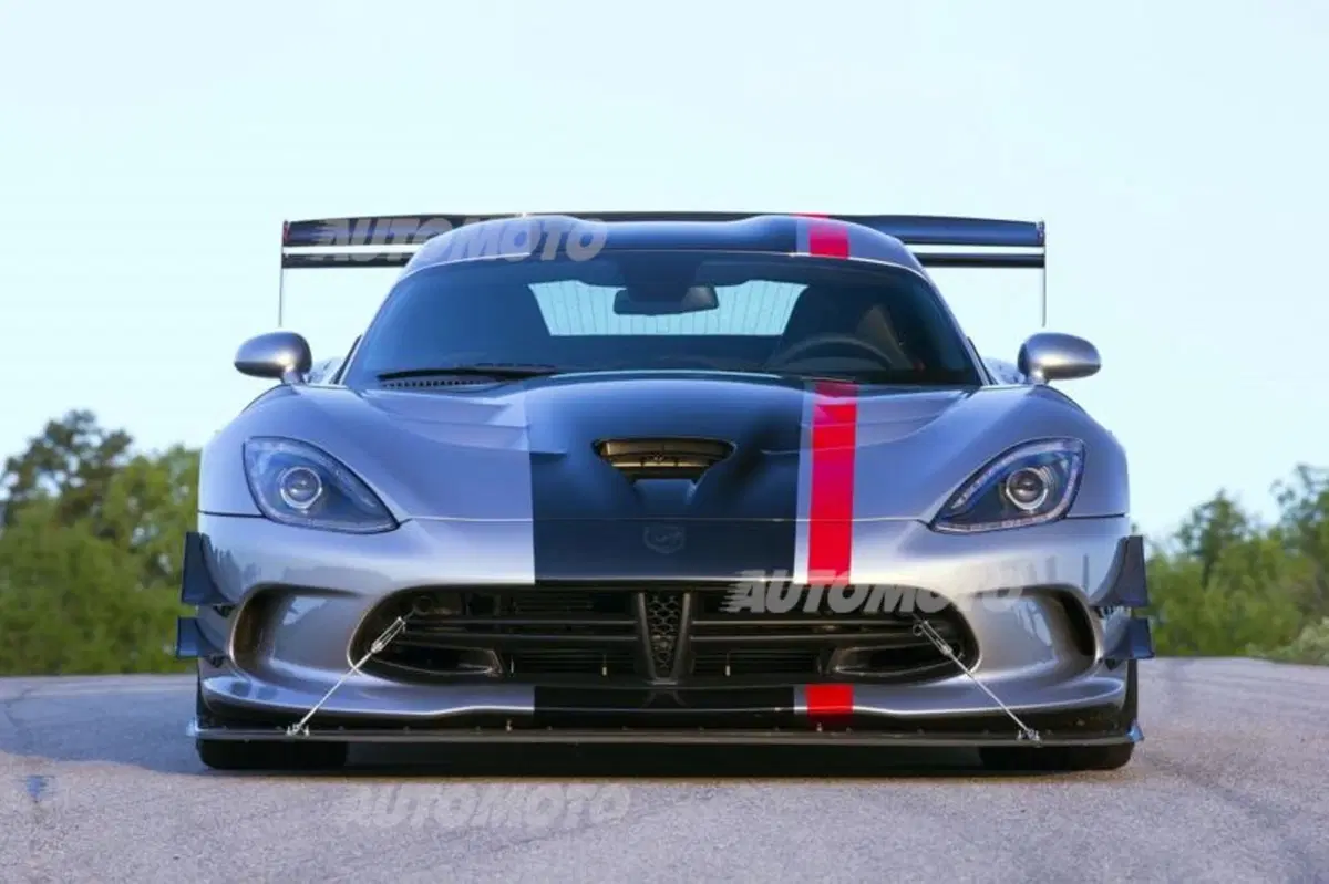 Dodge Viper ACR 2016, la Viper da corsa ma “legale” (5)