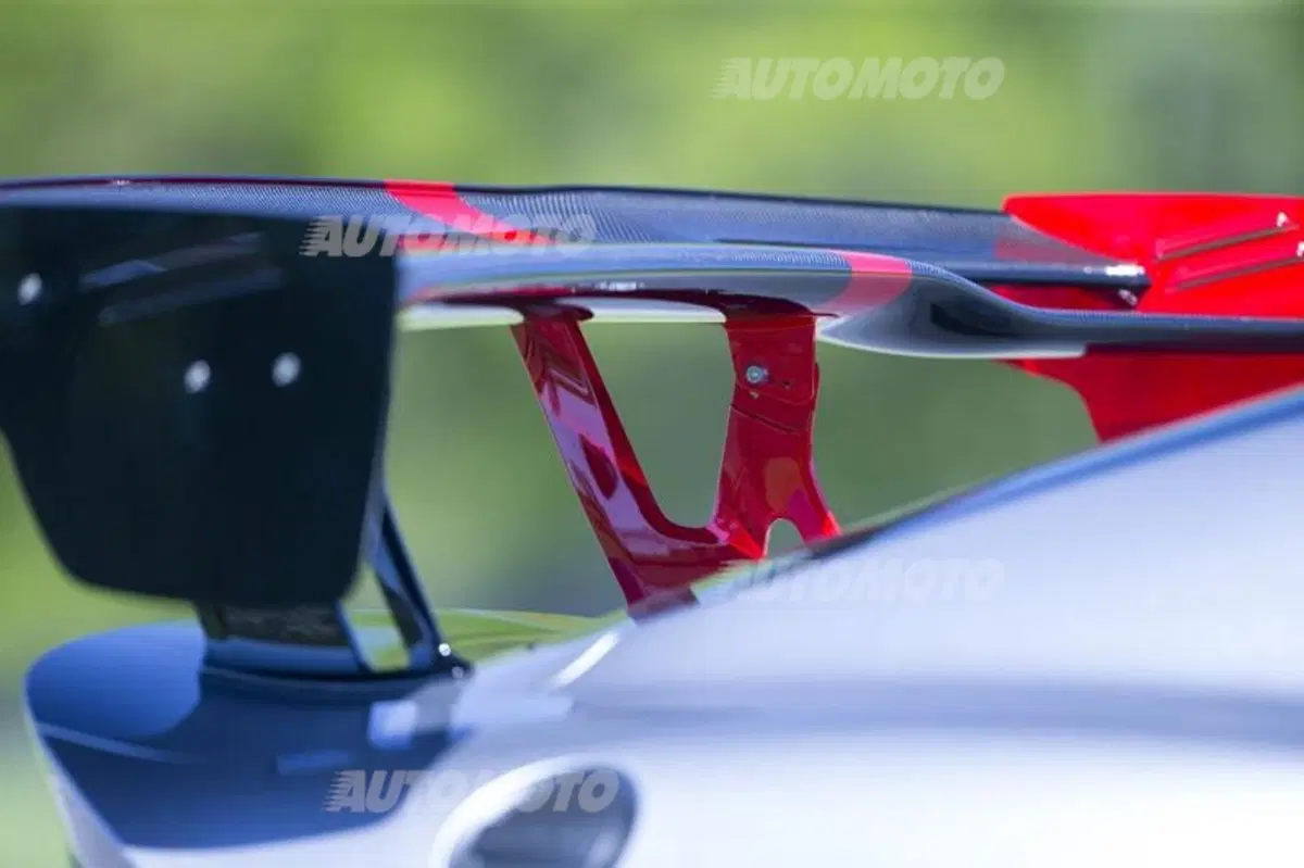 Dodge Viper ACR 2016, la Viper da corsa ma “legale” (27)