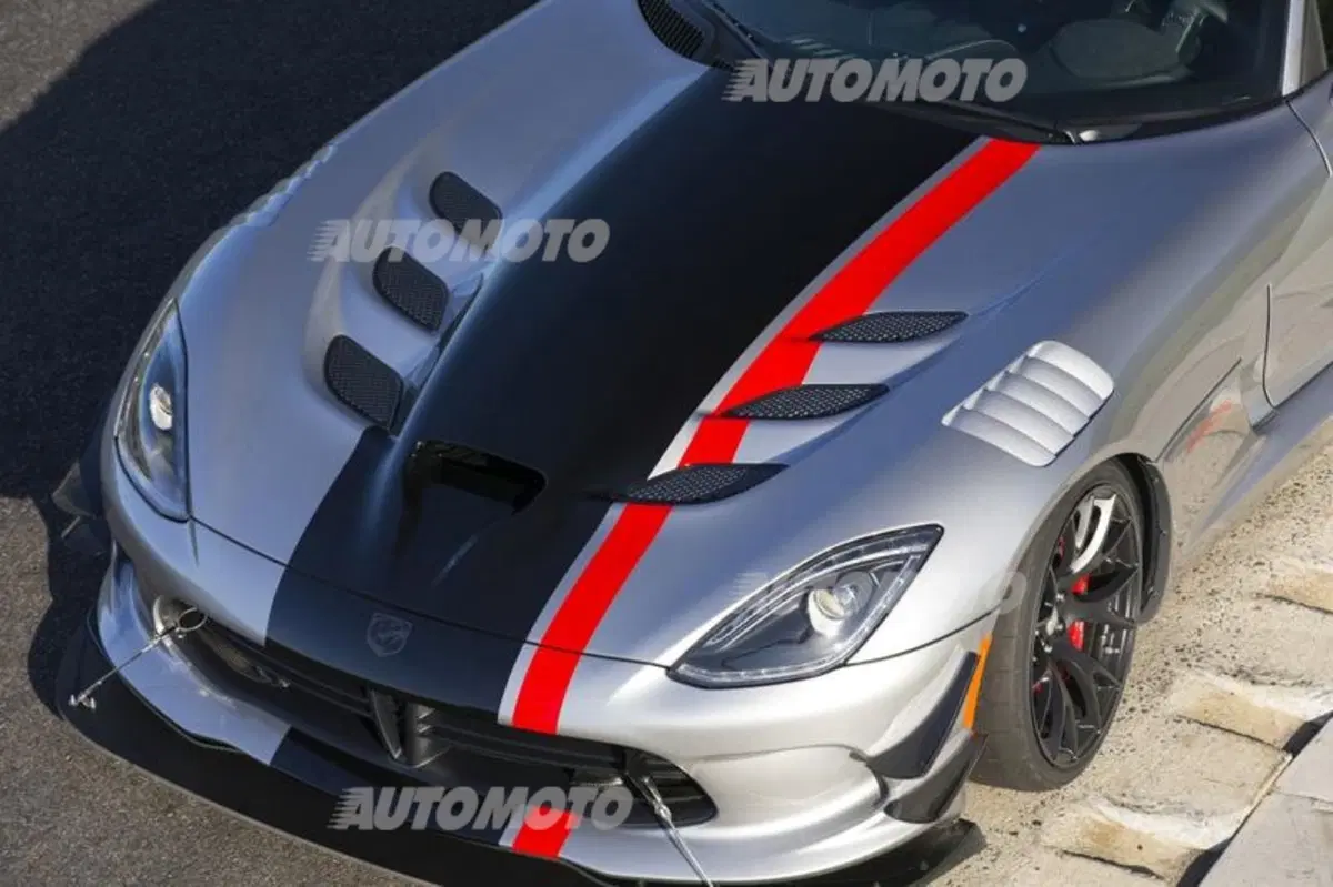 Dodge Viper ACR 2016, la Viper da corsa ma “legale” (33)