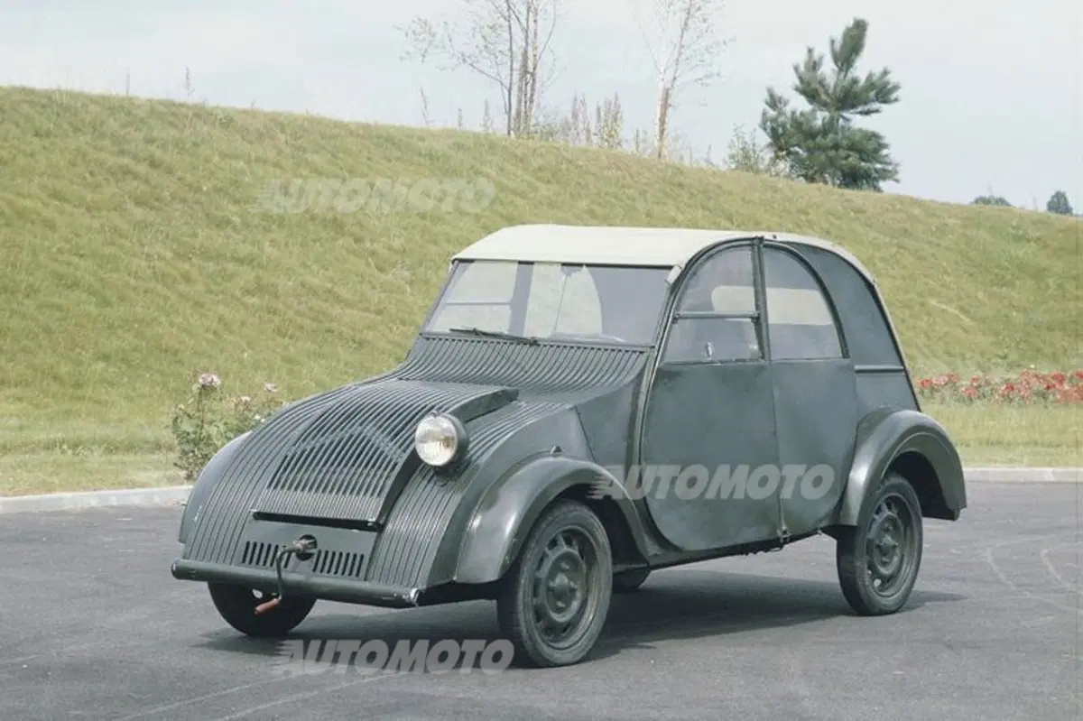 Citroen 2CV: la storia di una leggenda