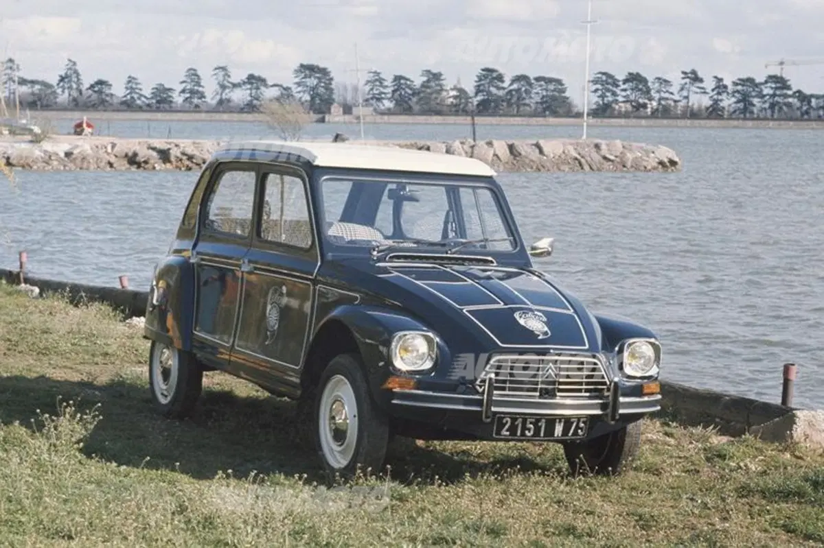 Citroen 2CV: la storia di una leggenda (22)