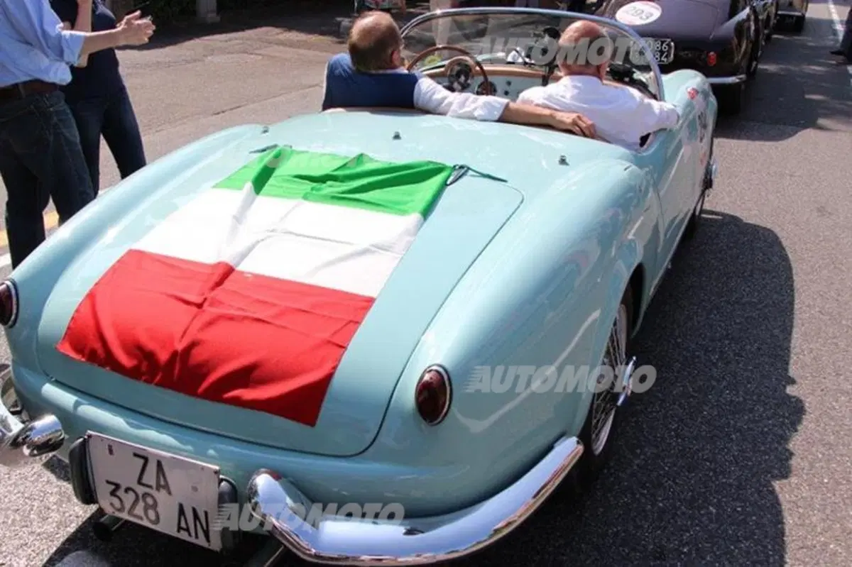 Mille Miglia 2015: le foto più belle della partenza (49)